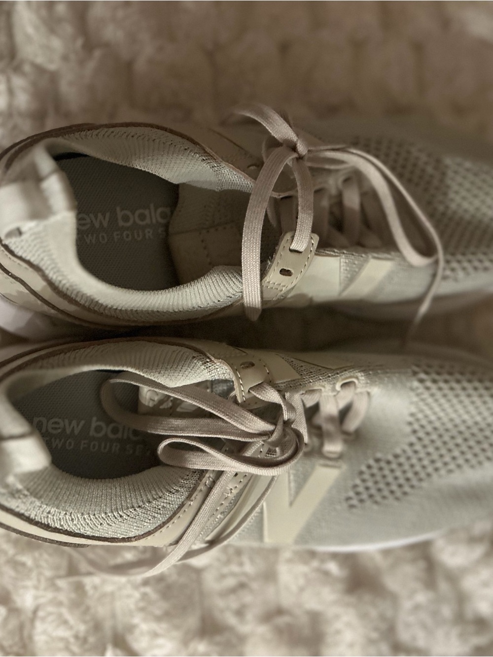 New Balance Women's Light Beige Mesh Lace-Up Sneakers
